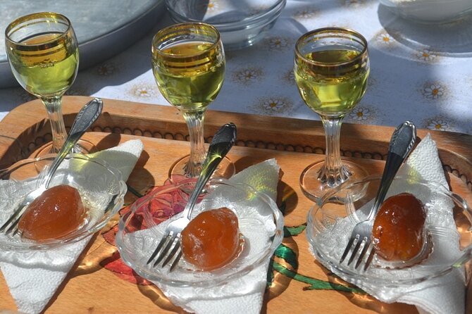 Albania: Mini UNESCO Food Tour – 4 Days - Berat Castle brings you into a living old town