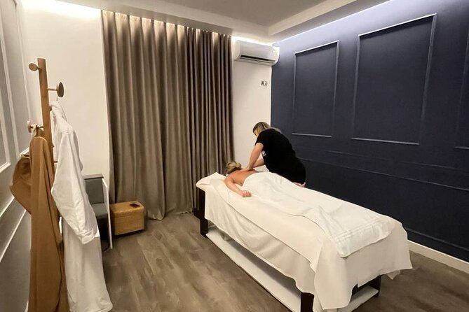 Body Massage - Timing your appointment around Tirana plans