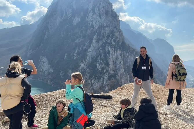 Bovilla lake Hiking Experience - A strong rating with two clear warnings