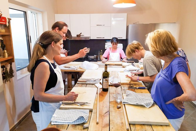 Cooking Classes and Traditional food tasting in Tirana - Tave Kosi and the story of the Independence Dish