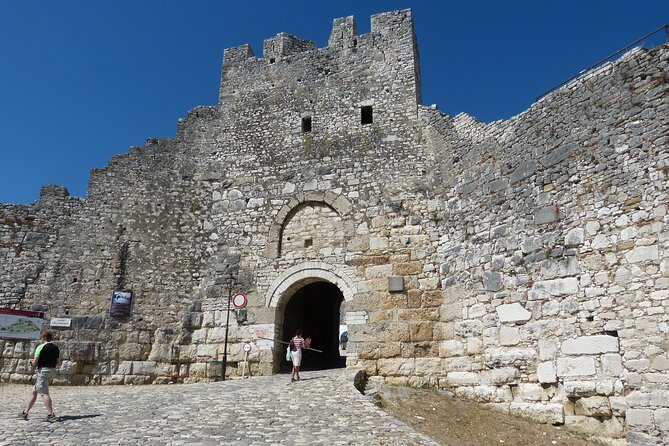 Day tour of Berat UNESCO city , castle and Belshi Lake - What the guide adds to the day