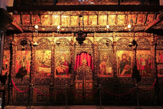 Full Day Tour in Belsh Lake and Berat Town from Tirana - Berat’s medieval center fills the final hour