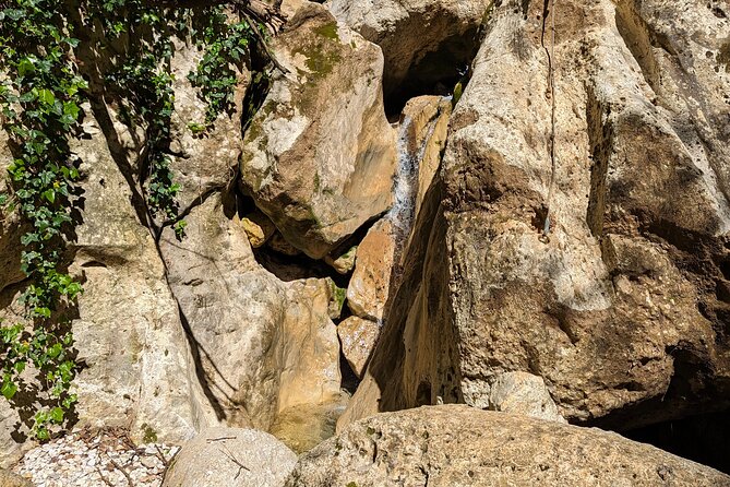 Gorge Walking & Rock Scramble The Canyon of Gjipe - The guide can make the rough route much better