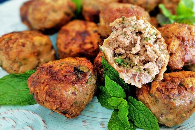 Local food experience & walking tour of Tirana - What the guides add to the walk