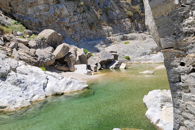 Outdoor Experience in Amantia Archeological Park & Brataj Bidge - Amantia Archaeological Park in Vajzë