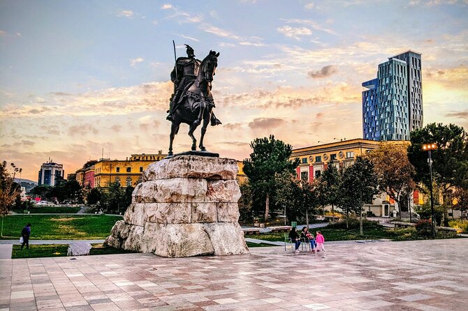 Panoramic City Tour Tirana - Et’hem Bey Mosque and Tirana’s older center