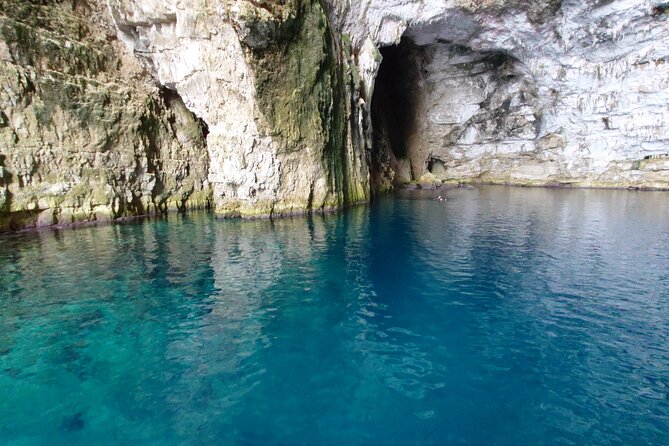Private Full Day Boat Expedition to Grama Bay - Pickup in Vlore and what to bring