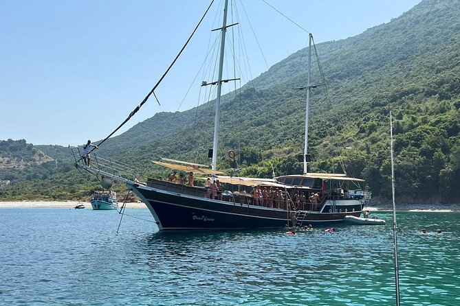 Saranda Prince Ennio-Daily Yacht Tour - Who will get the most from this six-hour route