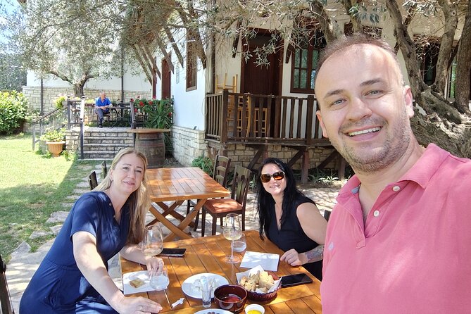 Tirana to Berat By Eden: Private day trip - Walking through Berat Castle