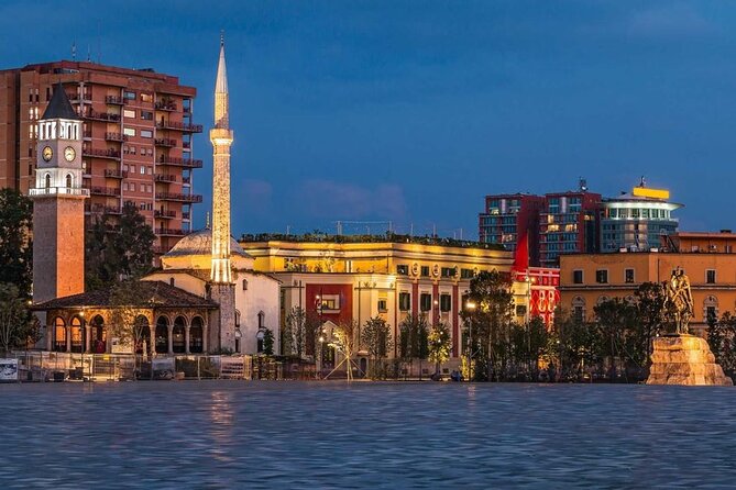 TIRANA Walking Tour: Discover the ever-changing capital city - Et’hem Bey Mosque preserves a delicate old Tirana