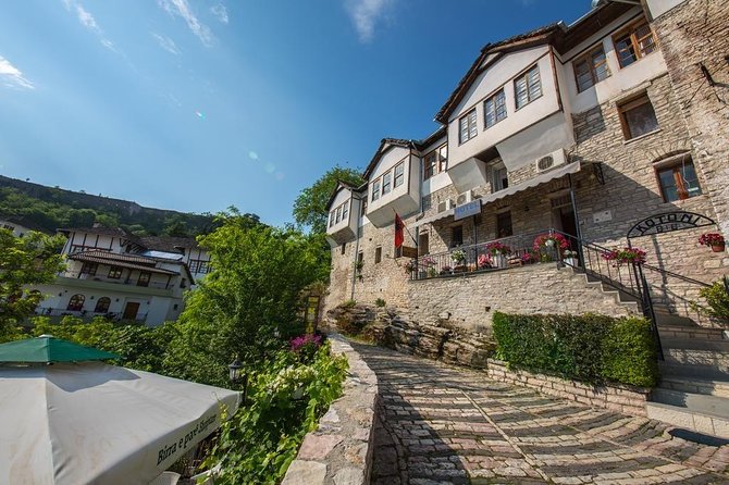 Tour Gjirokaster,Blue Eye & Lekursi Castle - Three Albanian sights in one long day