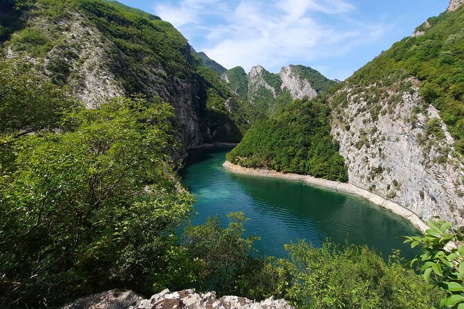 Tour of Komani, Valbona, Thethi, Blue Eye in three days - Komani Lake sets the tone