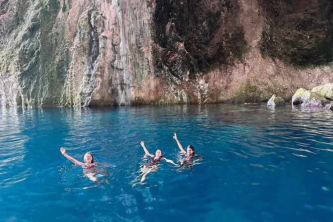Vlore Private Boat Tour to Haxhi Ali Cave & Karaburun Beach - Safety, comfort, and service concerns