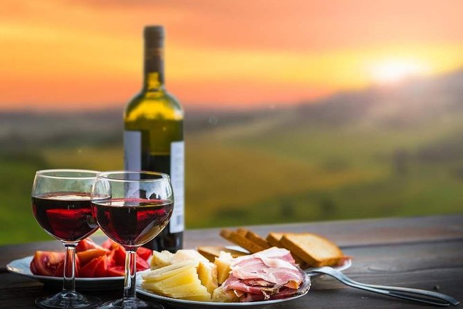Wine and Raki tasting tour - From Saranda to Lëkurësi Castle in ten minutes