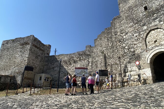 Wine Tasting day in Berat (Visit to the Berat Castle & Lunch included) - Why this castle-and-wine combination works